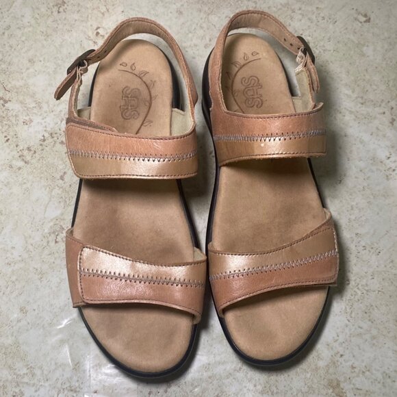 SAS Womens Tan Leather Sandals Adjustable Straps Black Sole Size 8N - Picture 1 of 7